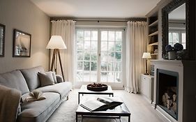 Von Deska Townhouses - Ivy House